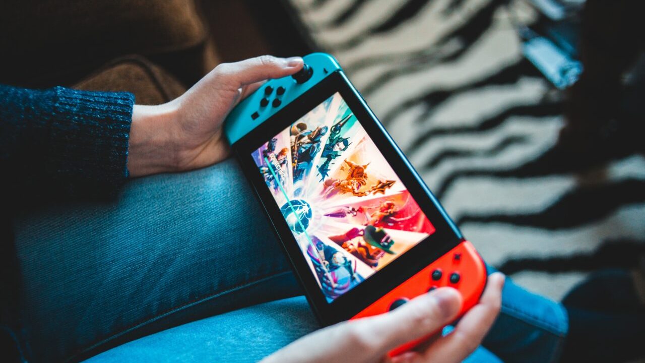 Konsol Baru Nintendo Akan Dirilis Paruh Kedua 2024 dengan Tetap Menyediakan Mode Portable