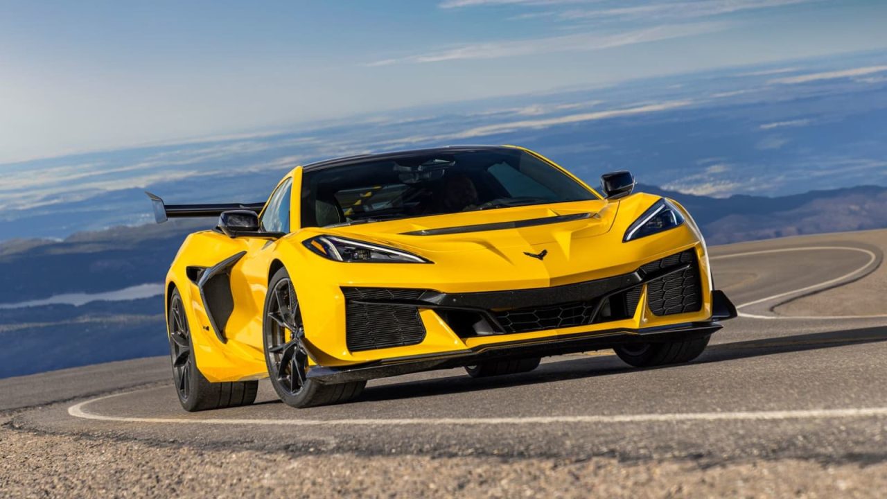 Corvette ZR1 revealed with 1,000-plus horsepower and record top speed