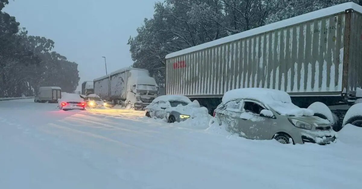 A Rare Winter South African Snow Storm